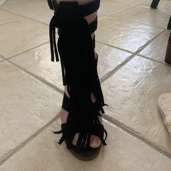 Jeffery Campbell Ibiza suede fringe sandal. - Picture 6 of 6